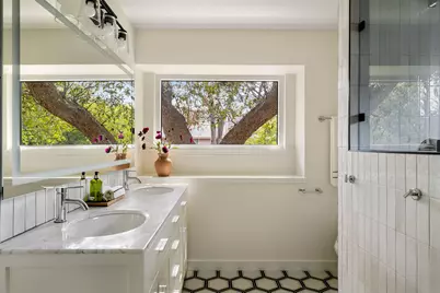 7608 Hawkeye Drive, Austin, TX 78749 - Photo 18