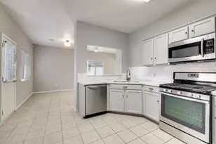 1504 E 19th St, Georgetown, TX 78626 - Photo 6