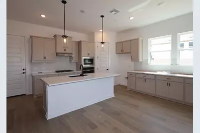 296 Bishop Wood Road, Dripping Springs, TX 78620 - Photo 4