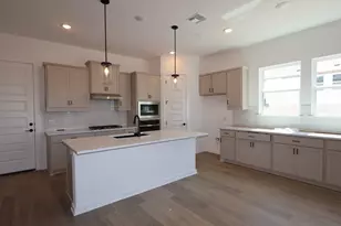 296 Bishop Wood Rd, Dripping Springs, TX 78620 - Photo 4