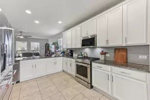 247 Joseph Dr, Buda, TX 78610 - Photo 14