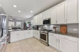 247 Joseph Dr, Buda, TX 78610 - Photo 14