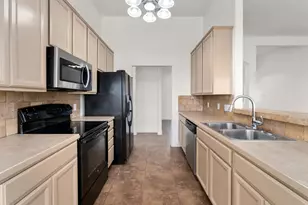 710 Deer Creek Cir, Dripping Springs, TX 78620 - Photo 12