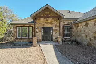 710 Deer Creek Cir, Dripping Springs, TX 78620 - Photo 2