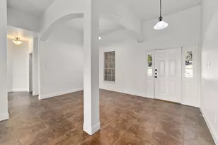 710 Deer Creek Cir, Dripping Springs, TX 78620 - Photo 6