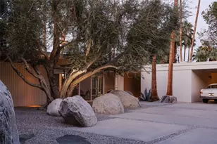 1272 E Verbena Dr, Palm Springs, CA 92262 - Photo 2