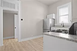 715 Porter St, Taylor, TX 76574 - Photo 10