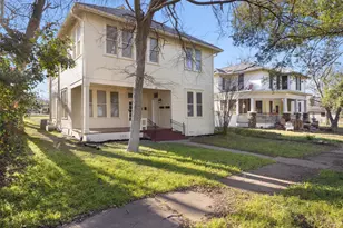 715 Porter St, Taylor, TX 76574 - Photo 2