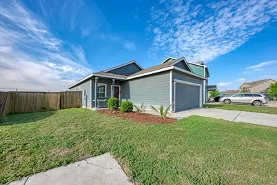 129 Vulcan Drive, Jarrell, TX 76537 - Photo 2