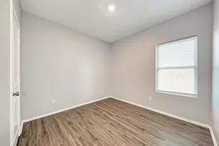 129 Vulcan Dr, Jarrell, TX 76537 - Photo 26