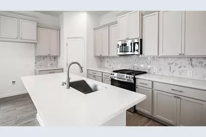 170 Blackborrow Drive, Kyle, TX 78640 - Photo 2