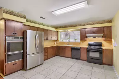 5001 Creekline Drive, Austin, TX 78745 - Photo 18