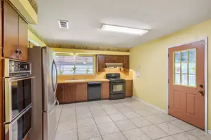 5001 Creekline Dr, Austin, TX 78745 - Photo 22
