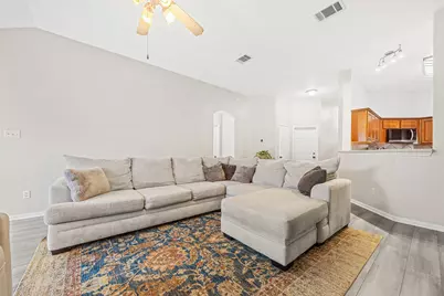 11204 Silo Valley Drive, Austin, TX 78754 - Photo 4