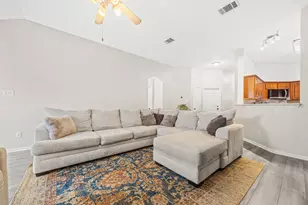 11204 Silo Valley Dr, Austin, TX 78754 - Photo 4