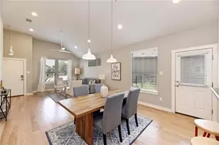 2001 Faro Dr, Austin, TX 78741 - Photo 2