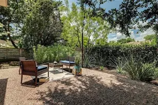 2001 Faro Dr, Austin, TX 78741 - Photo 6