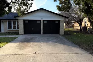 1911 Hill St, Killeen, TX 76543 - Photo 2