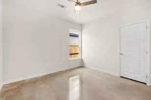 410 W Avenue C, Copperas Cove, TX 76522 - Photo 24
