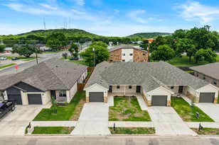 410 W Avenue C, Copperas Cove, TX 76522 - Photo 36
