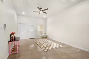 410 W Avenue C, Copperas Cove, TX 76522 - Photo 4