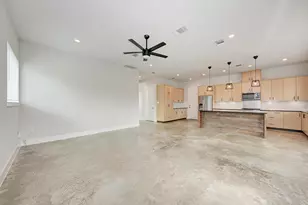 7710 Watson St, Austin, TX 78757 - Photo 8