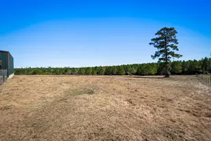 935 Hwy 21 E, Paige, TX 78602 - Photo 24