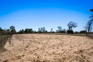 935 Hwy 21 E, Paige, TX 78602 - Photo 22