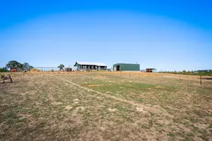 935 Hwy 21 E, Paige, TX 78602 - Photo 20