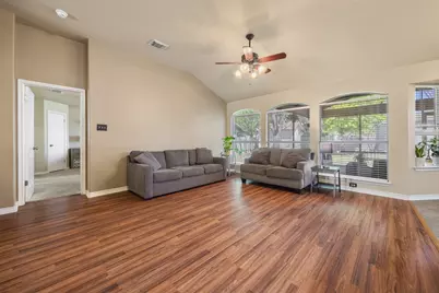 1520 Brandi Circle, Kyle, TX 78640 - Photo 6