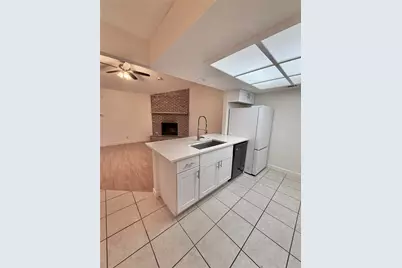 8706 Clearbrook Trail #B, Austin, TX 78729 - Photo 4