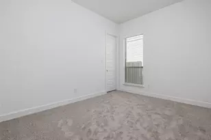 217 Gary Wayne Dr, Liberty Hill, TX 78642 - Photo 16