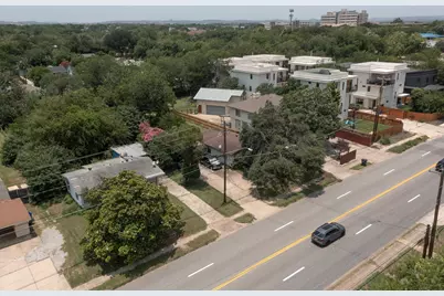 4502 S 1st Street, Austin, TX 78745 - Photo 8