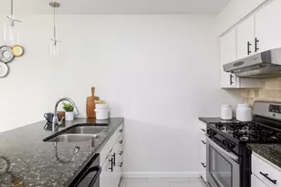 7920 Rockwood Ln, Austin, TX 78757 - Photo 10