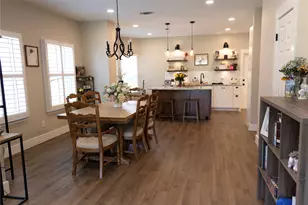 5 Champions Ln, Lakeway, TX 78734 - Photo 4