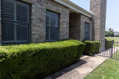 5 Champions Lane, Lakeway, TX 78734 - Photo 2