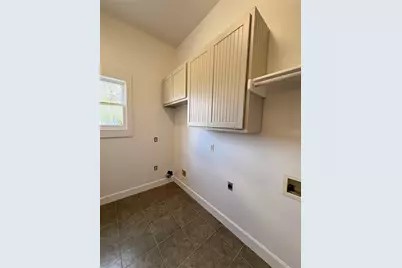 105 S Cedar Street, Luling, TX 78648 - Photo 18