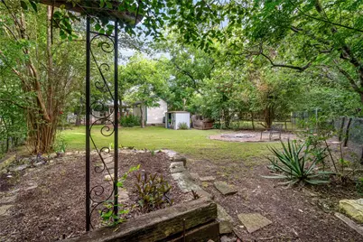 5213 Leralynn Street, Austin, TX 78751 - Photo 32