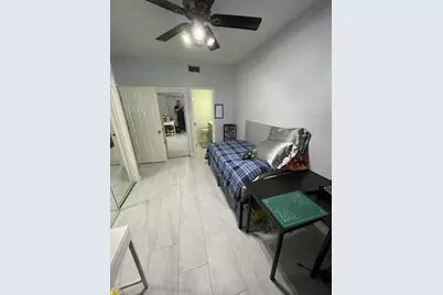 806 W 24th Street #116, Austin, TX 78705 - Photo 6