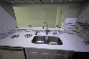 806 W 24th St, Austin, TX 78705 - Photo 4