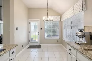 16106 W Dorman Dr, Austin, TX 78717 - Photo 14