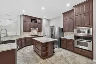 1004 Applerock, Leander, TX 78641 - Photo 14