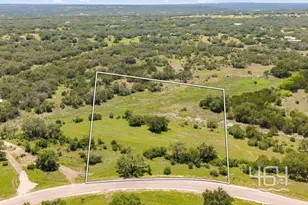 26 Coastal Loop Dr, Johnson City, TX 78636 - Photo 1