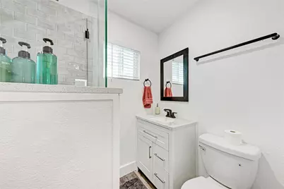 2302 Leon Street #5, Austin, TX 78705 - Photo 4