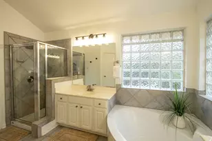 1733 Chasewood Dr, Austin, TX 78727 - Photo 24