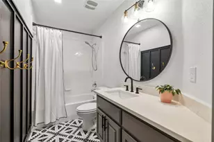 7901 Adelaide Dr, Austin, TX 78739 - Photo 18