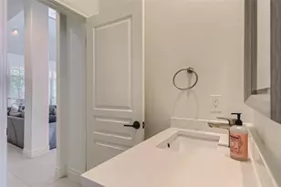 9322 Simmons Rd, Austin, TX 78759 - Photo 14