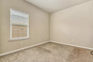 449 Galway Bay Ln, Georgetown, TX 78626 - Photo 14