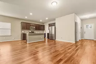 449 Galway Bay Ln, Georgetown, TX 78626 - Photo 10