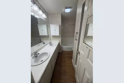 728 W San Antonio Street #104 A, Lockhart, TX 78644 - Photo 10